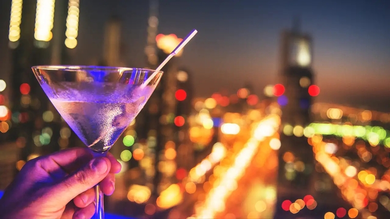 Дубай отменил налог в 30% на алкоголь для развития бизнеса и туризма