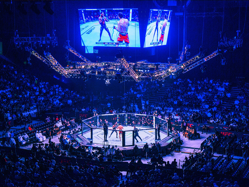 UFC 294 возвращается в Абу-Даби