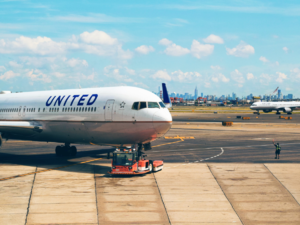 United Airlines возобновляет ежедневные прямые рейсы в Нью-Йорк из Дубая