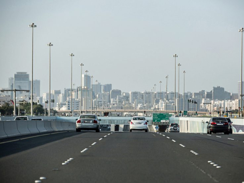 Водители Дубая получат выгоду от строительства 32 новых дорог