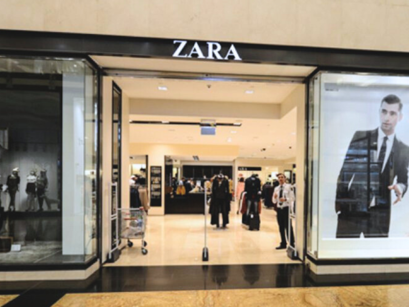 В филиале Zara Mall of the Emirates в Дубае проходит ремонт