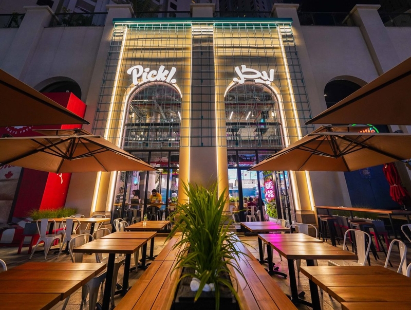 Удостоенный наград бренд бургеров Pickl открывает новый флагманский магазин в JBR Дубая