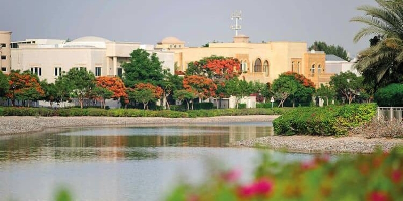 Земельный департамент Дубая объявляет о продаже недвижимости Emirates Hills