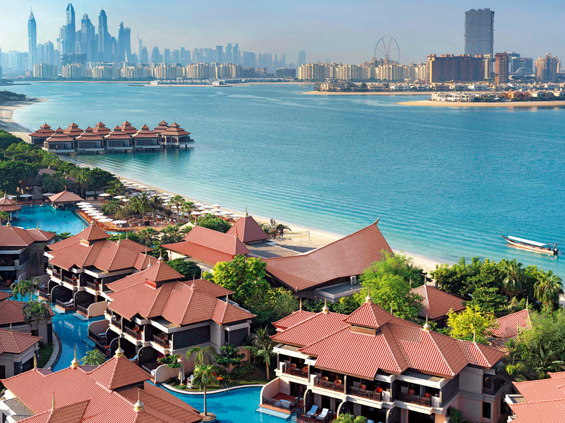 Курорт Anantara The Palm Dubai отмечает 10-летний юбилей специальными предложениями
