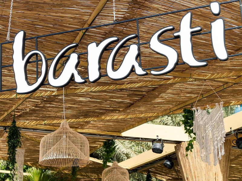 Выиграйте поездку в Ливерпуль от пляжного клуба Barasti в Дубае