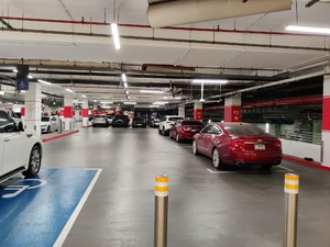 В Дубае можно заранее забронировать парковочное место в торговом центре