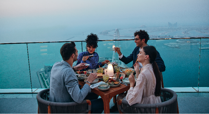 Насладитесь роскошной кухней в ресторане ZETA Seventy Seven в Дубае