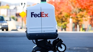 На дорогах Дубая скоро появится робот-доставщик FedEx