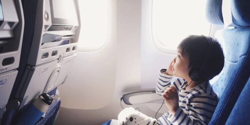 Рекомендации по путешествию с младенцами на рейсах авиакомпаний, базирующихся в ОАЭ