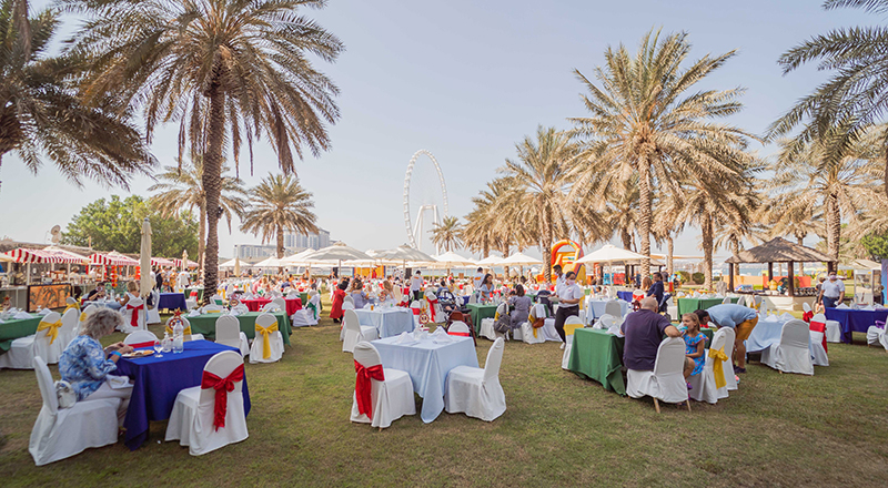 Посетите феерический карнавальный бранч в Дубае