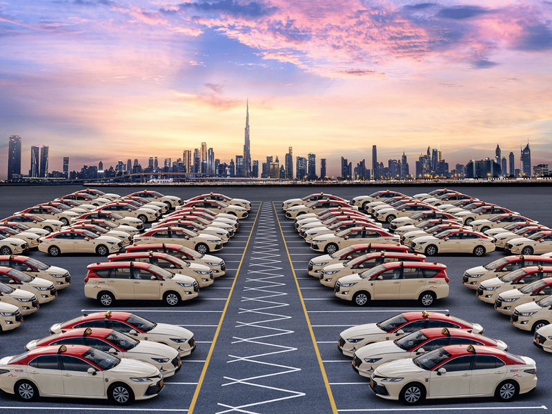Дубайская компания такси удваивает парк автомобилей в аэропортах и ​​обещает более быстрое обслуживание