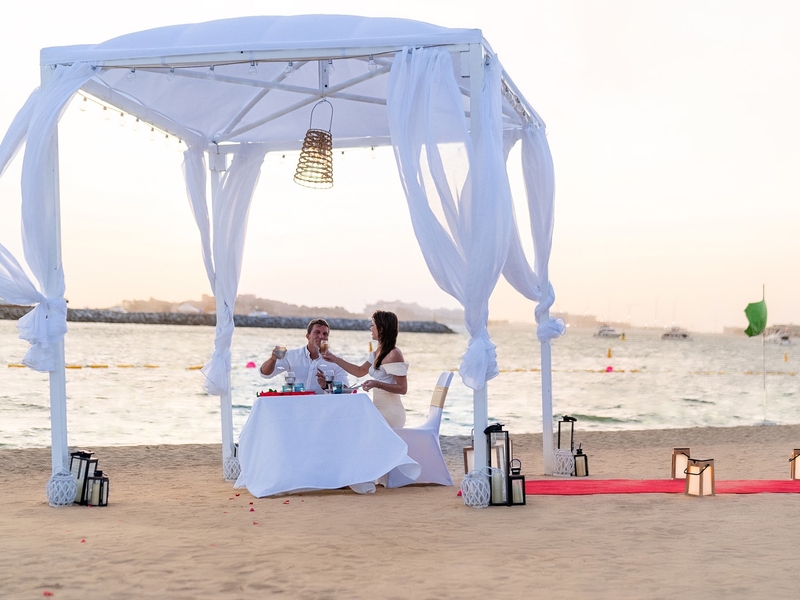Отпразднуйте День святого Валентина стильно в отеле Hilton Dubai Palm Jumeirah