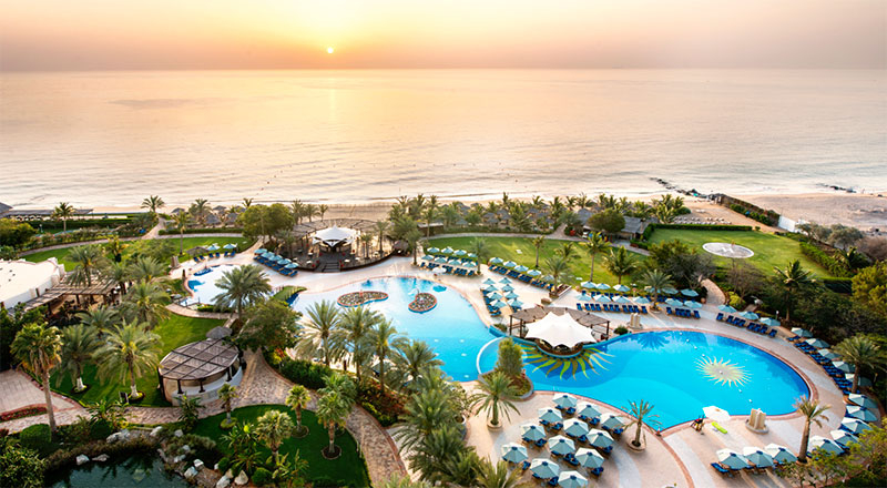 Побег в рай на курорте Le Meridien Al Aqah Beach Resort, Дубай