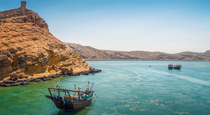 Новый автобусный маршрут соединяет ОАЭ и Оман для удобного путешествия