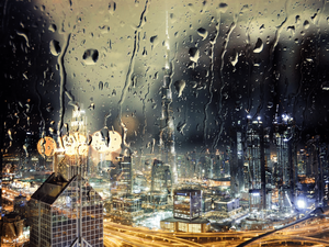 Школы ОАЭ переходят на дистанционное обучение на фоне ожидаемой экстремальной погоды