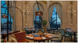 Ресторан французской кухни, удостоенный звезды Мишлен, прибыл в Абу-Даби