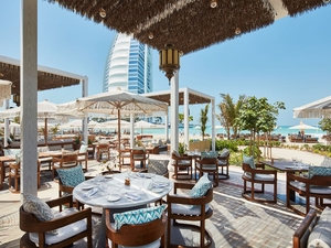 Лучшие рестораны Дубая на открытом воздухе в 2024 году: подробное руководство