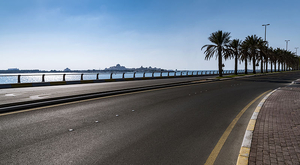 Предупреждение о закрытии дорог на выходные для автомобилистов Абу-Даби