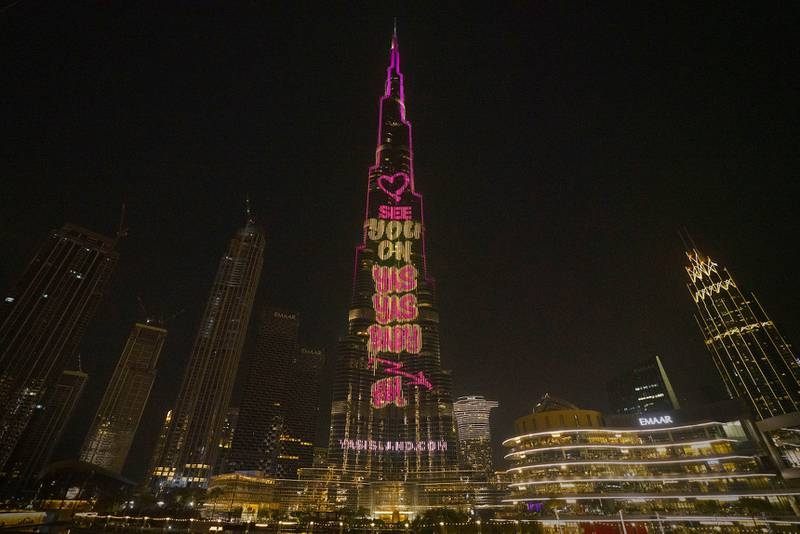 В Дубае Бурдж-Халифа превратилась в крупнейшее в мире караоке-шоу