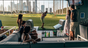 Победите жару с летним предложением Topgolf в Дубае