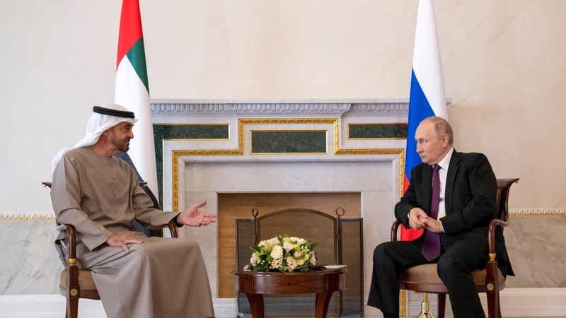 Президент ОАЭ встретился с Путиным в Санкт-Петербурге