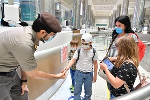 От российских туристов требуют обратные билеты при полете в Дубай